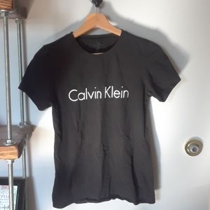 Calvin Klein Black T